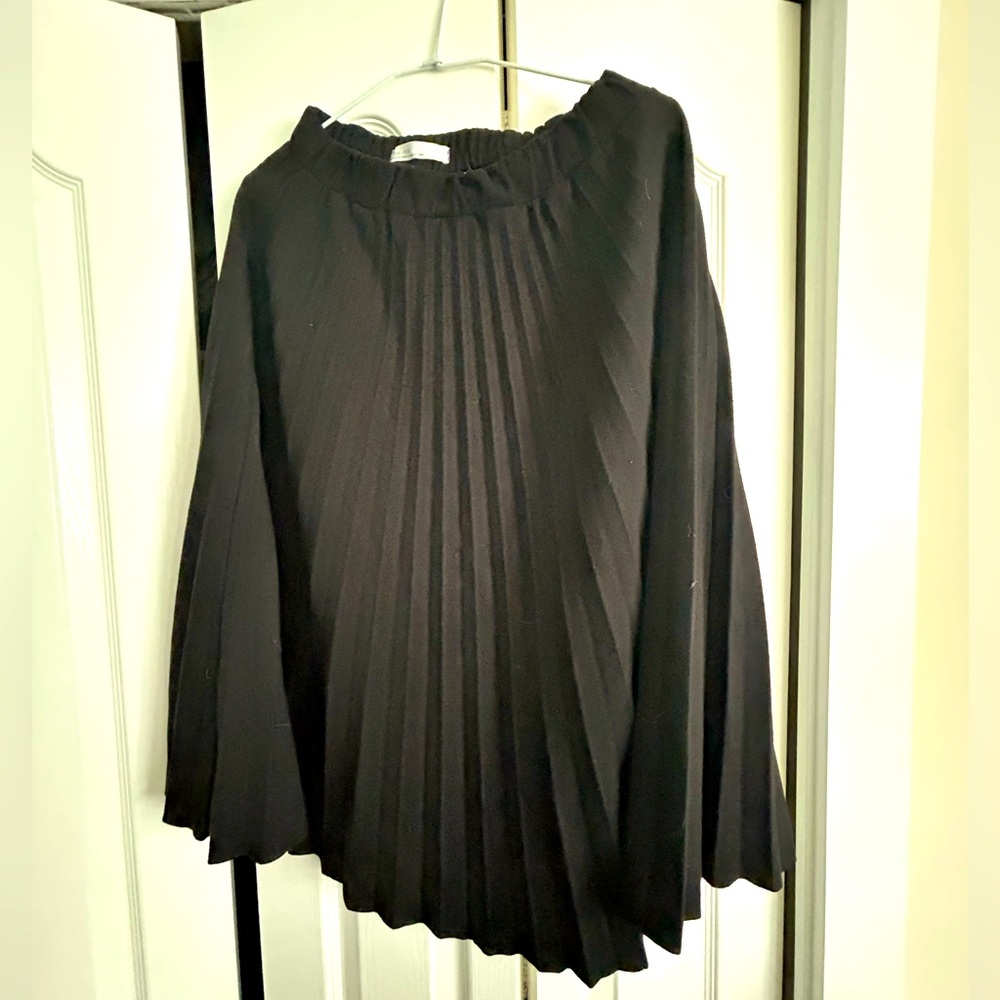 Oak & Fort mid length skirt